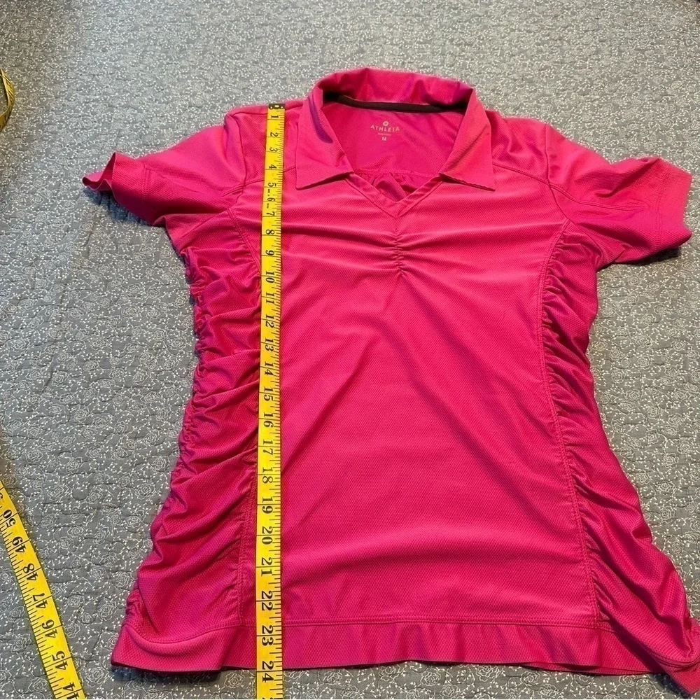 Athleta Top Birdie Rouched Collar Short Sleeves V-neck Pink Tennis Golf Size M